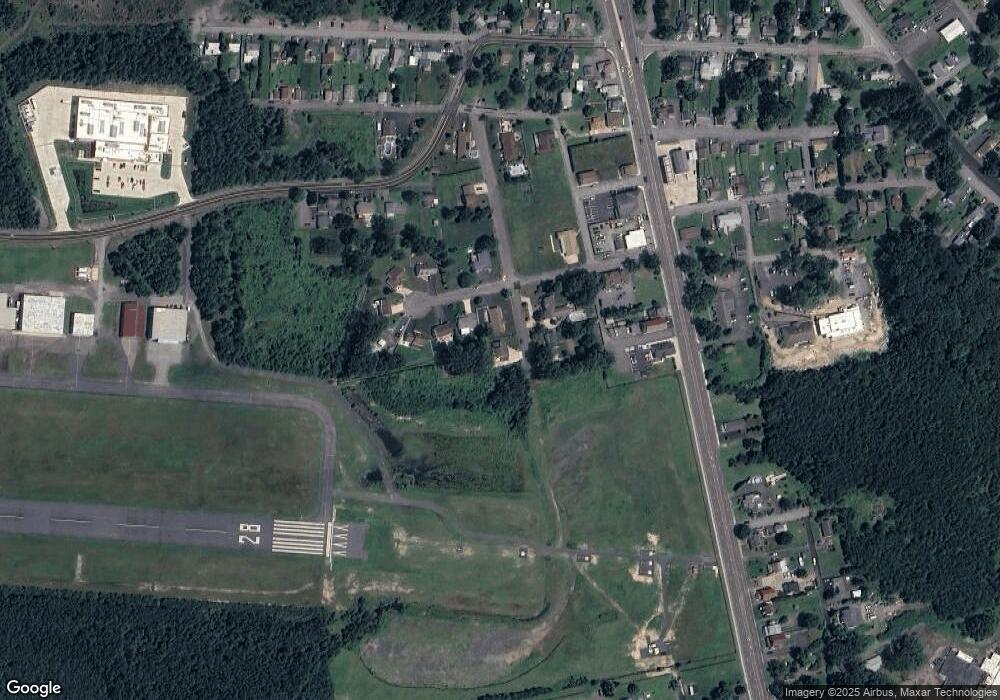 3004 N Vine St, Hazleton, PA 18202 - photo 1