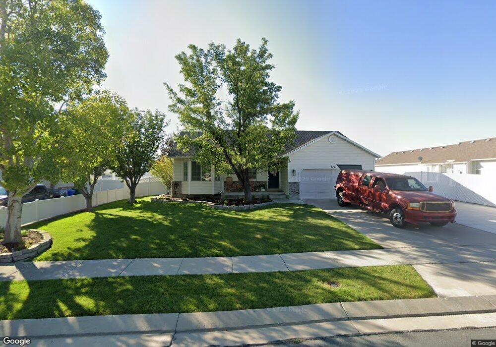 7331 S Opal Hill Dr, West Jordan, UT 84081 - photo 1