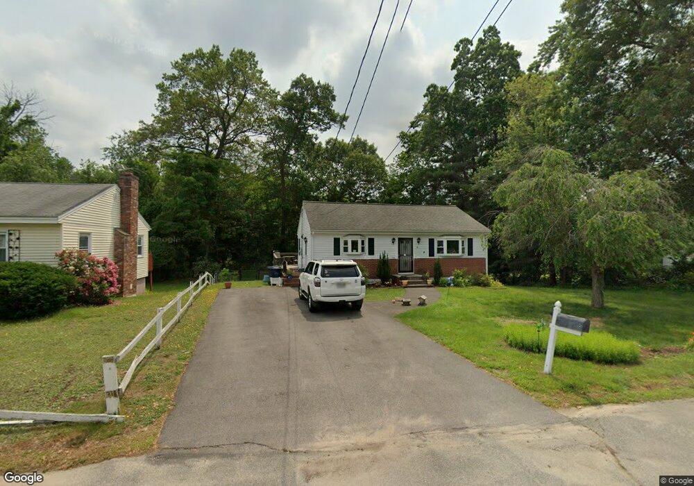 68 Charles St, Dracut, MA 01826 - photo 1