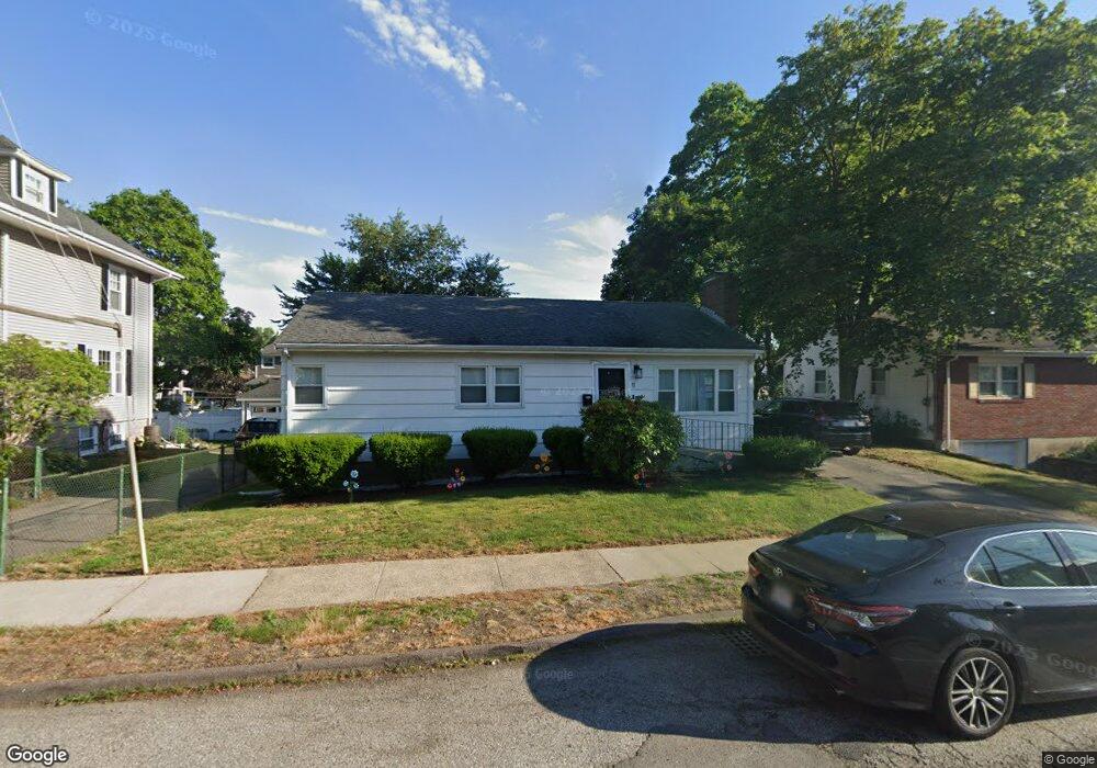 11 Pearson St, Saugus, MA 01906 - photo 1