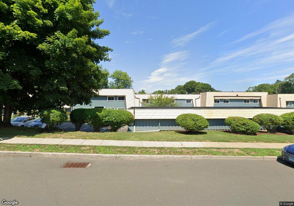 1450 Melville Ave, Fairfield, CT 06825 - photo 1