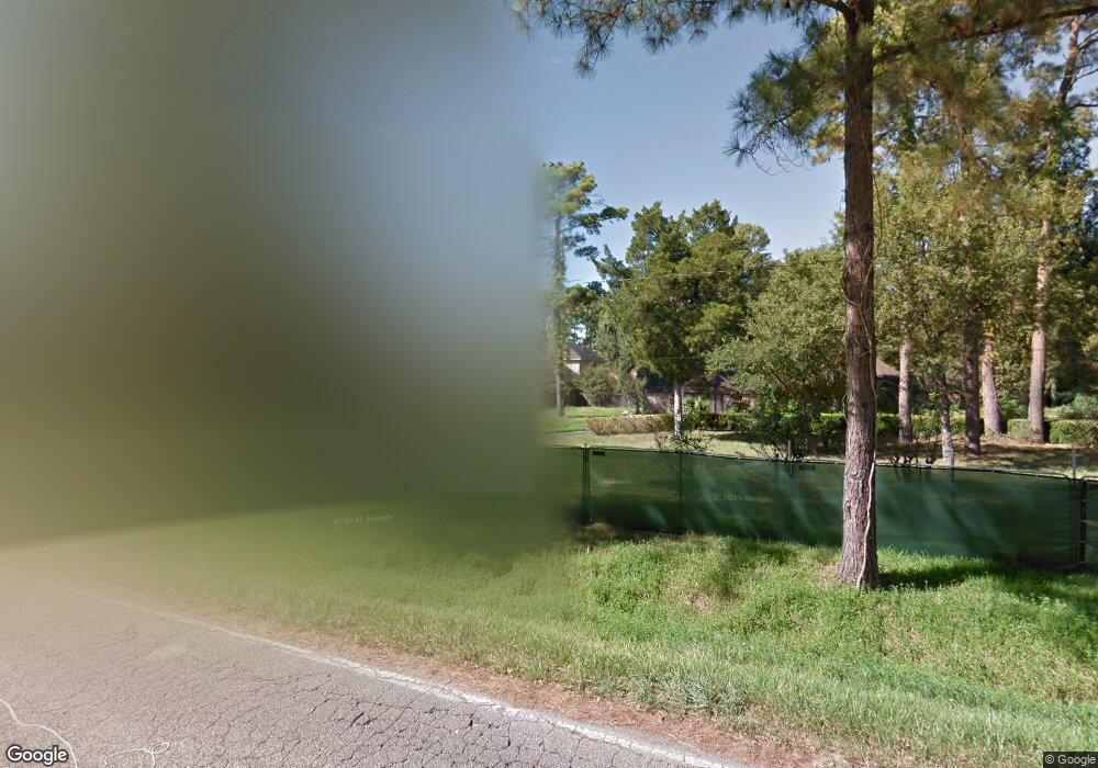 10207 Preston Crest Dr, Houston, TX 77042 - photo 1