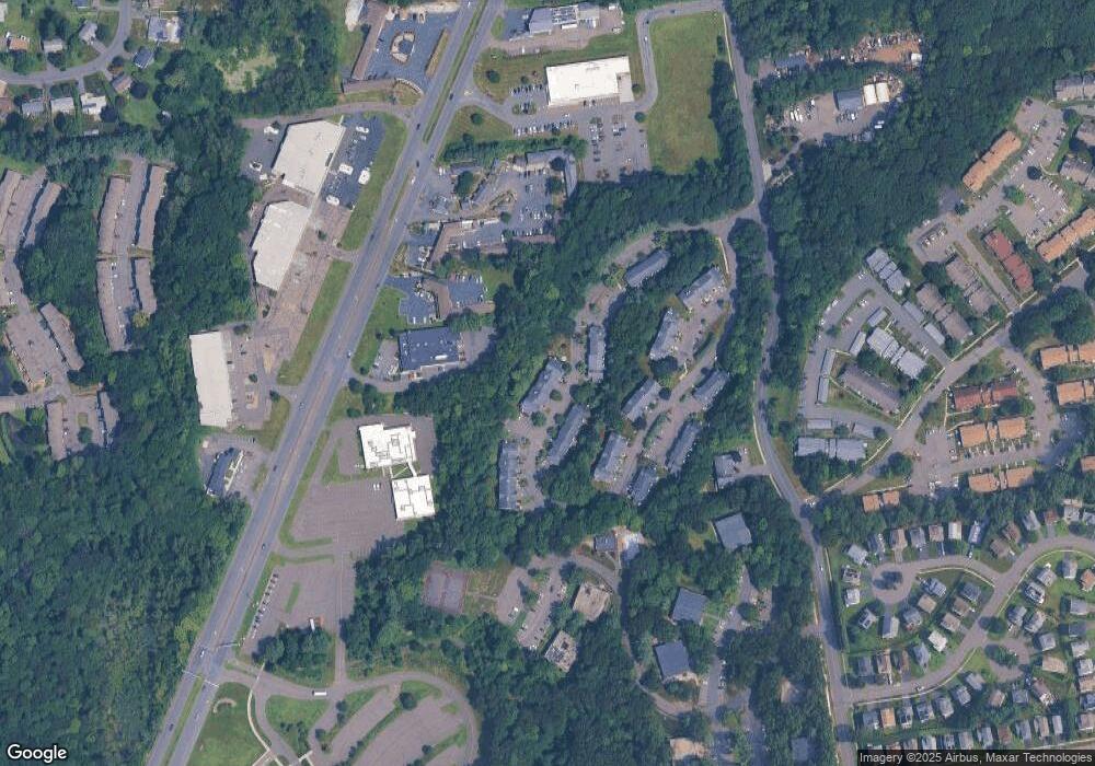 33 Crown Ridge, Newington, CT 06111 - photo 1