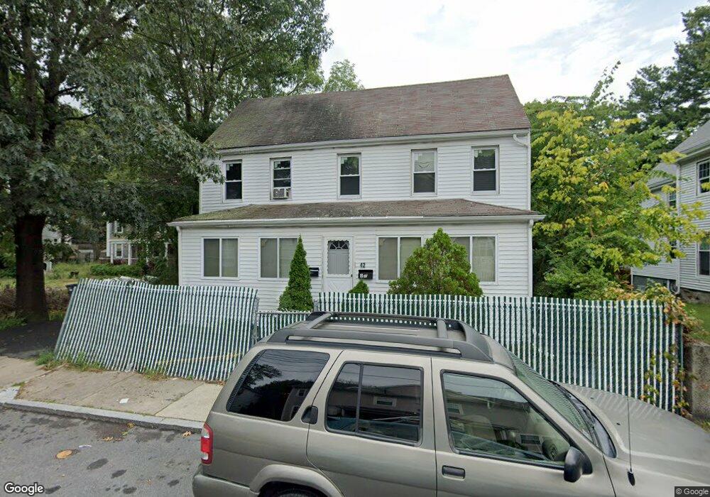 40 Temple St unit B, Mattapan, MA 02126 - photo 1