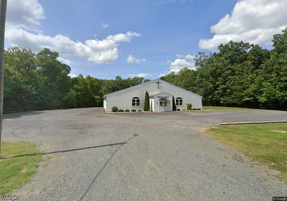 12698 Shipps Store Rd, Sumerduck, VA 22742 - photo 1