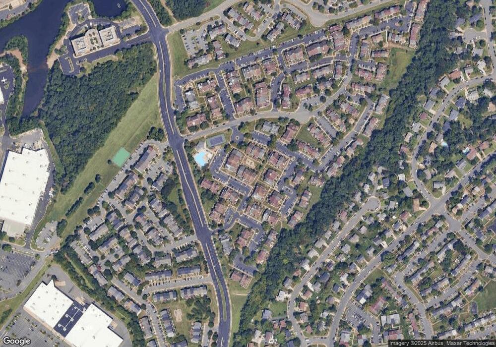 7539 Belle Grae Dr, Manassas, VA 20109 - photo 1