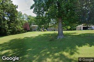 1131 Mcdonough St, Barry, IL 62312