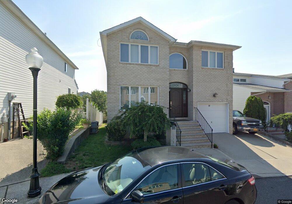 71 Dexter Ave, Staten Island, NY 10309 - photo 1