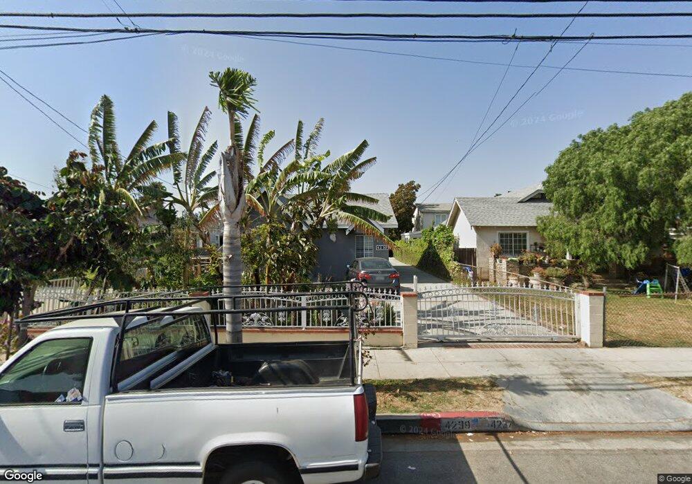 4237 W 102nd St, Inglewood, CA 90304 - photo 1