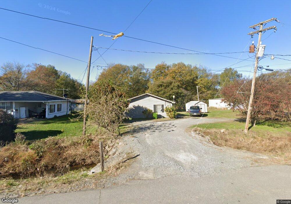 1702 S Timber St, Stuttgart, AR 72160 - photo 1