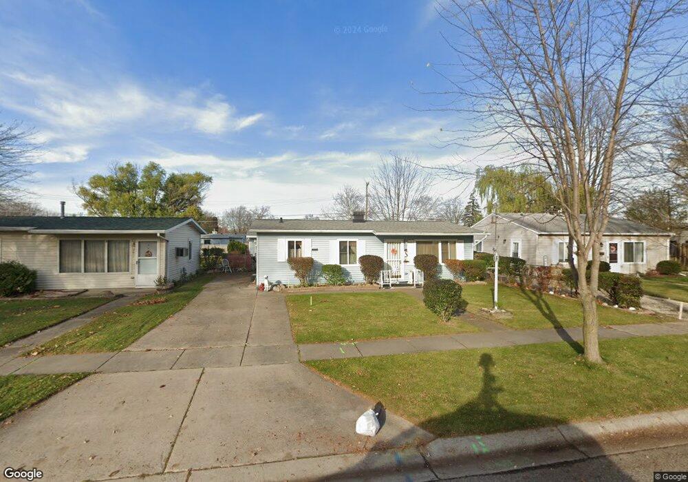 2607 Spruce St, Port Huron, MI 48060 - photo 1