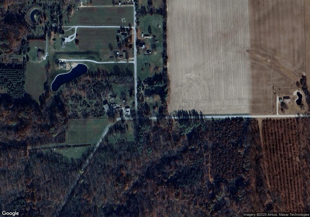 7474 W Maple Grove Rd, Huntington, IN 46750 - photo 1