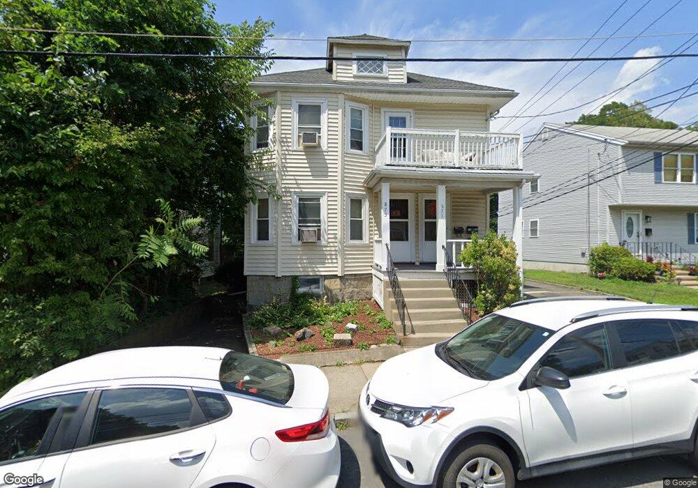 871 Canterbury St unit 1 871, Roslindale, MA 02131 - photo 1