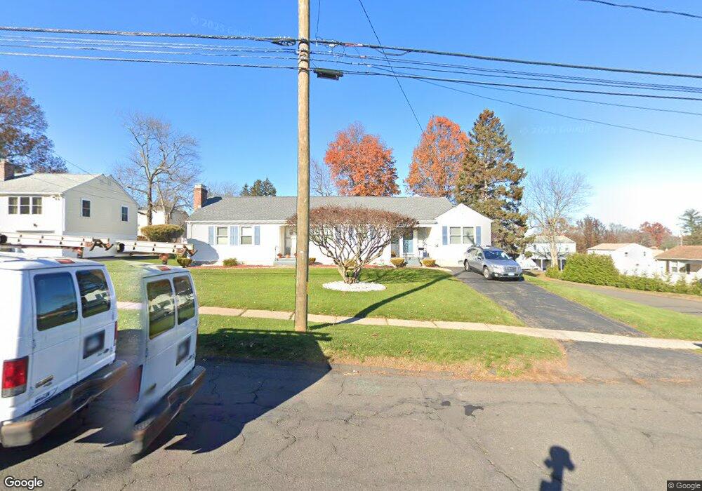 636 Nott St, Wethersfield, CT 06109 - photo 1