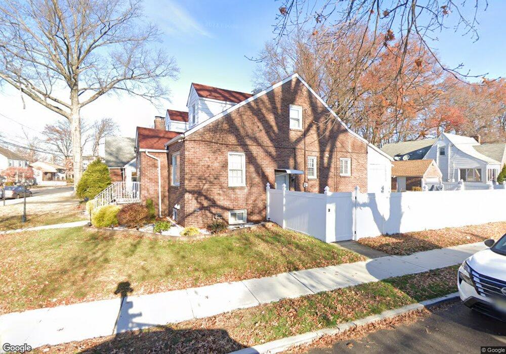 1167 Edgewood Pkwy, Union, NJ 07083 - photo 1