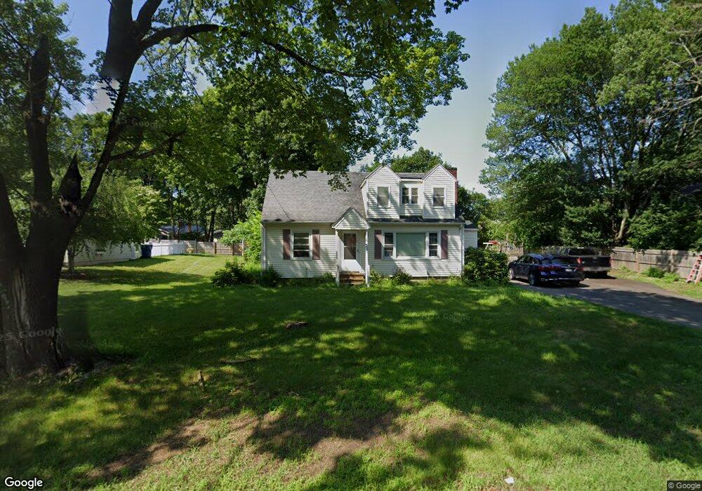 21 W Pine St, Plaistow, NH 03865 - photo 1