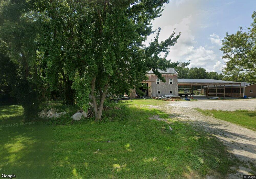 1095 E Markle Rd, Huntington, IN 46750 - photo 1