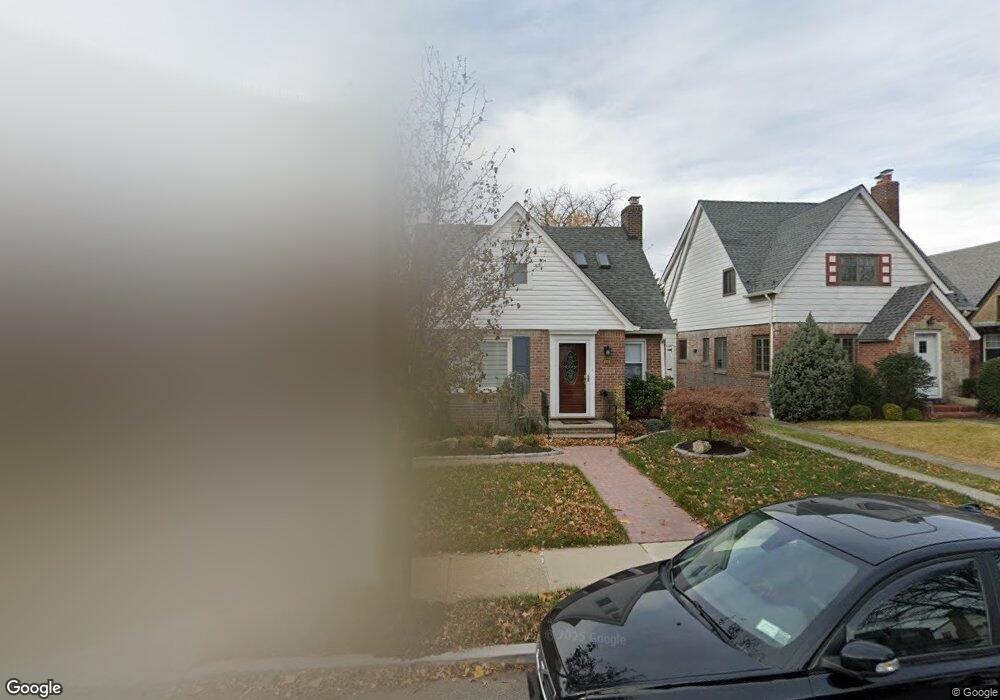 4206 220th St, Bayside, NY 11361 - photo 1