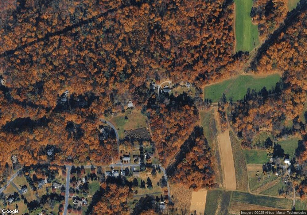 5622 Emmaus Rd, Emmaus, PA 18049 - photo 1