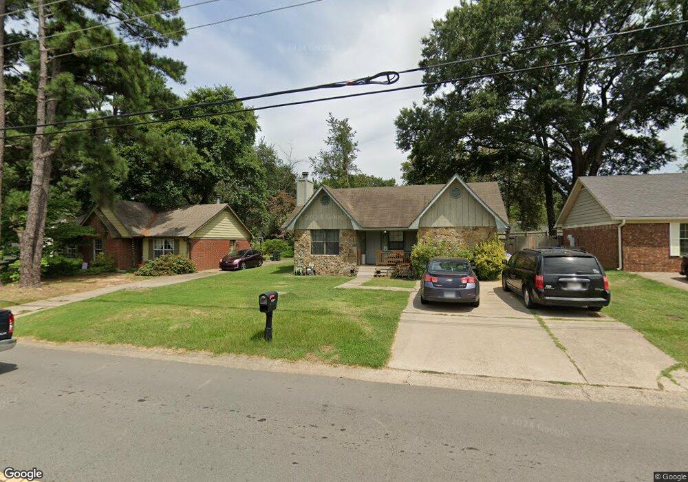 2408 Tyler St, Conway, AR 72034 - photo 1