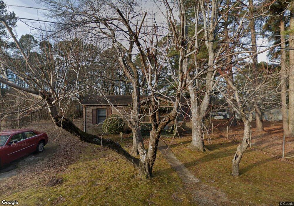 204 Chelsea Dr, Oxford, NC 27565 - photo 1