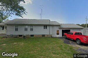 111 E Burley St, Valier, IL 62891