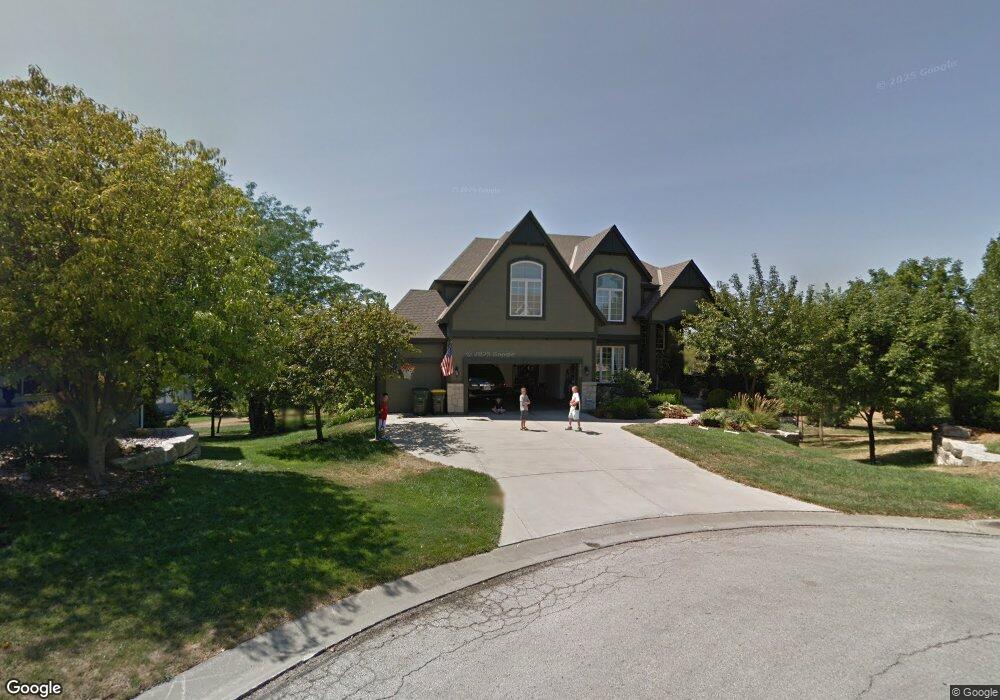 6025 Lone Elm Rd, Shawnee, KS 66218 - photo 1