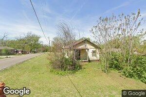 227 SE Fairfax St, Topeka, KS 66607