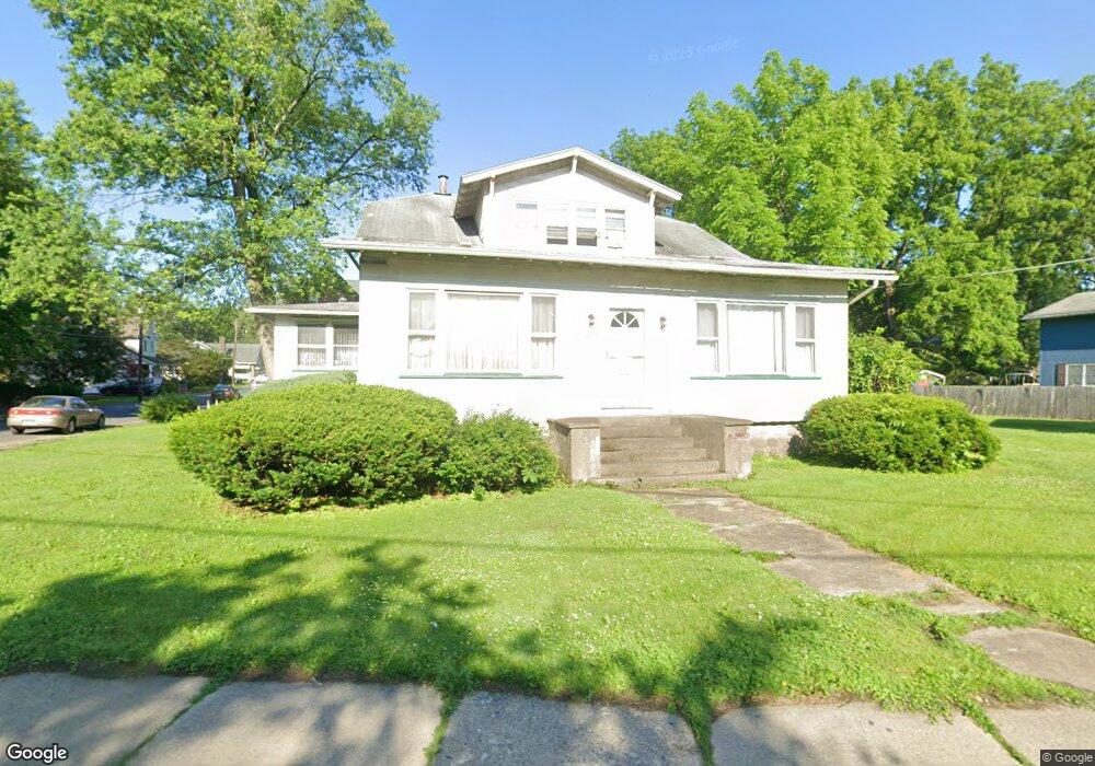 423 N 5th St, Stroudsburg, PA 18360 - photo 1