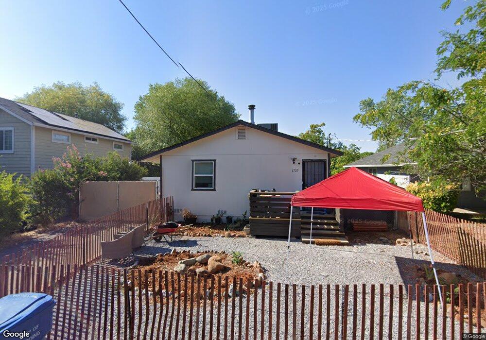 1725 Logan St, Redding, CA 96001 - photo 1