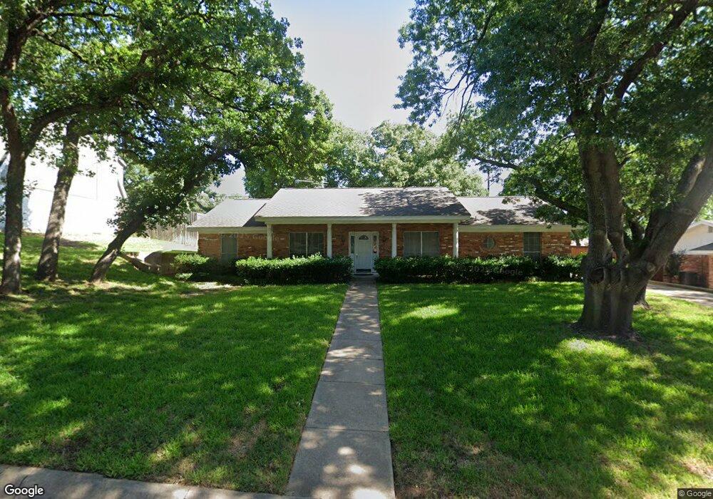 57 Devonshire Dr, Bedford, TX 76021 - photo 1