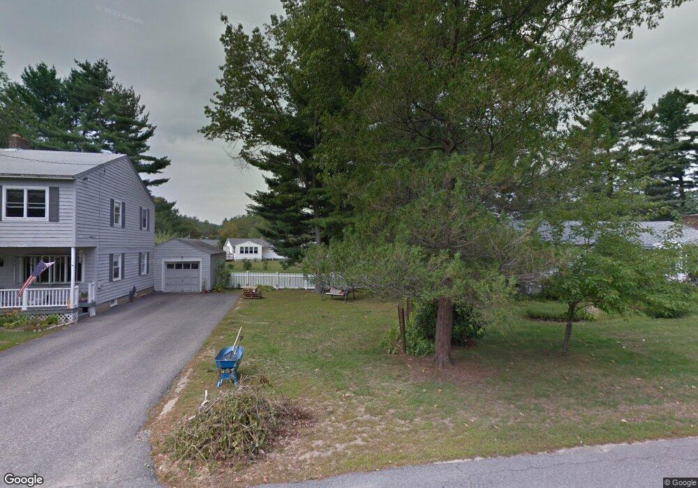 32 Pinecrest Dr, Somersworth, NH 03878 - photo 1