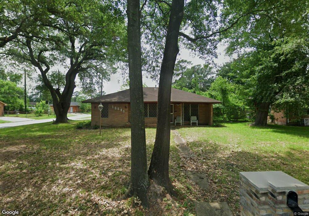 10501 Kelburn Dr, Houston, TX 77016 - photo 1