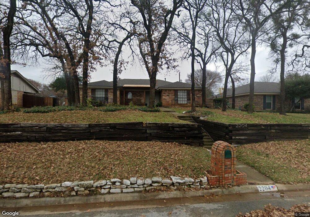 2204 Cambridge Dr, Hurst, TX 76054 - photo 1