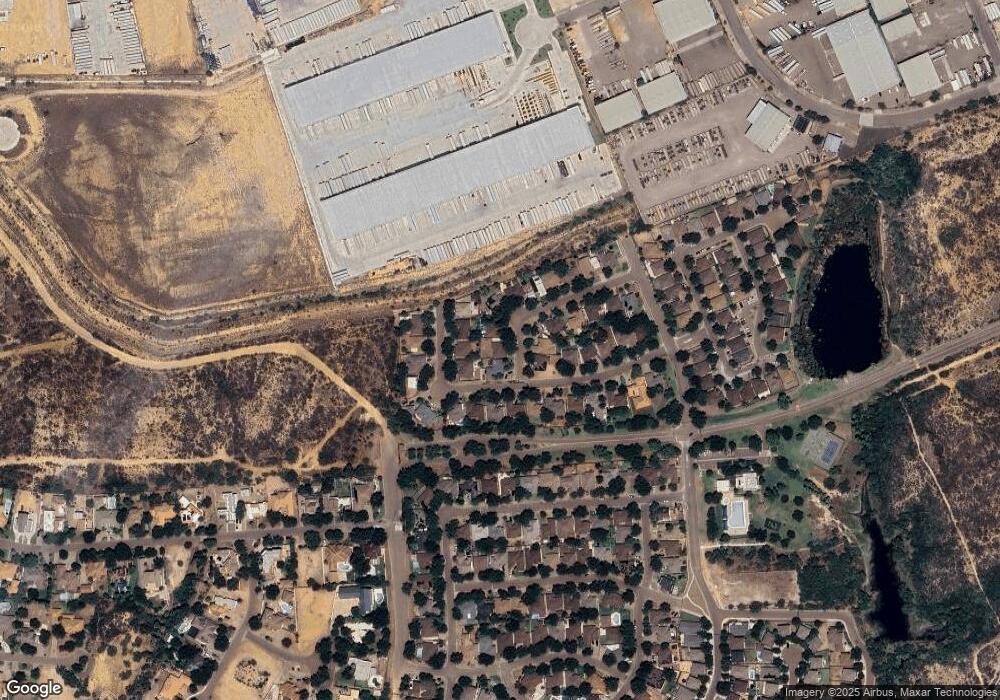 204 Green Jay Ln unit 110 Mockingbird Ct., Laredo, TX 78045 - photo 1