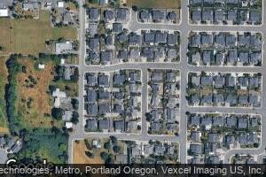 719 N 6th St, Carlton, OR 97111