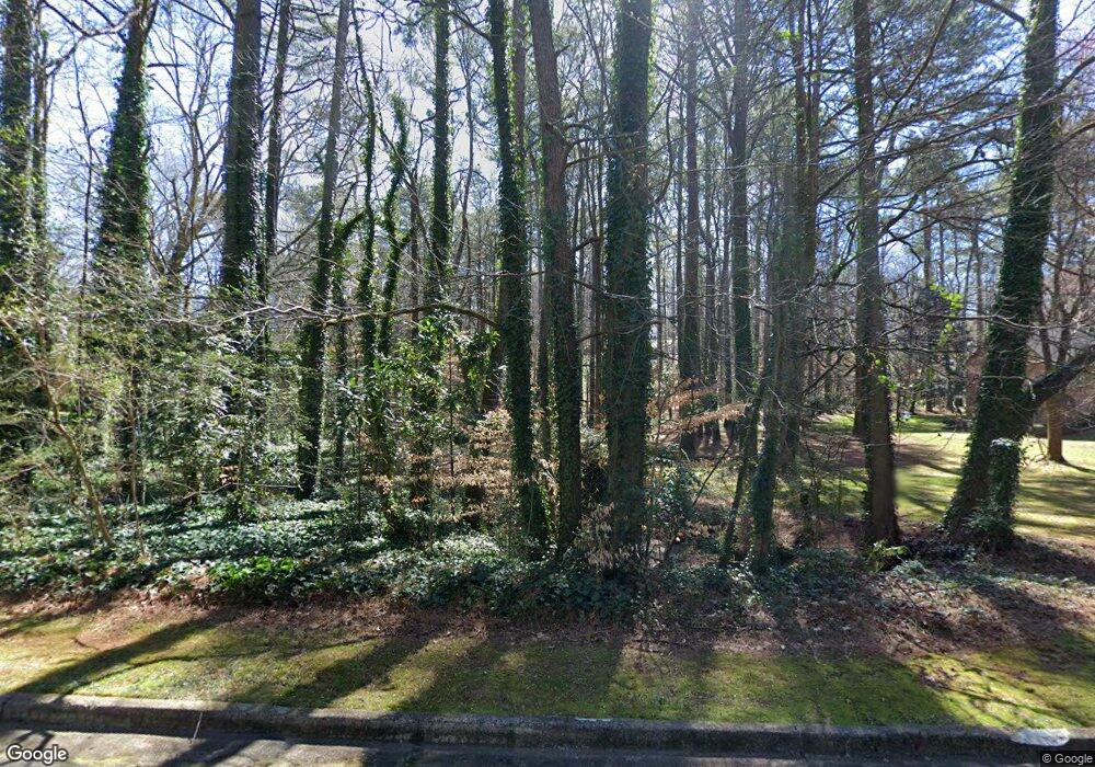 5647 Redcoat Run, Stone Mountain, GA 30087 - photo 1