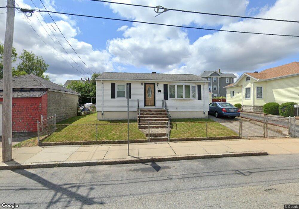 395 Coggeshall St, Fall River, MA 02721 - photo 1