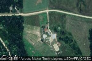 1917 Bear Creek Rd, Monmouth, IA 52309