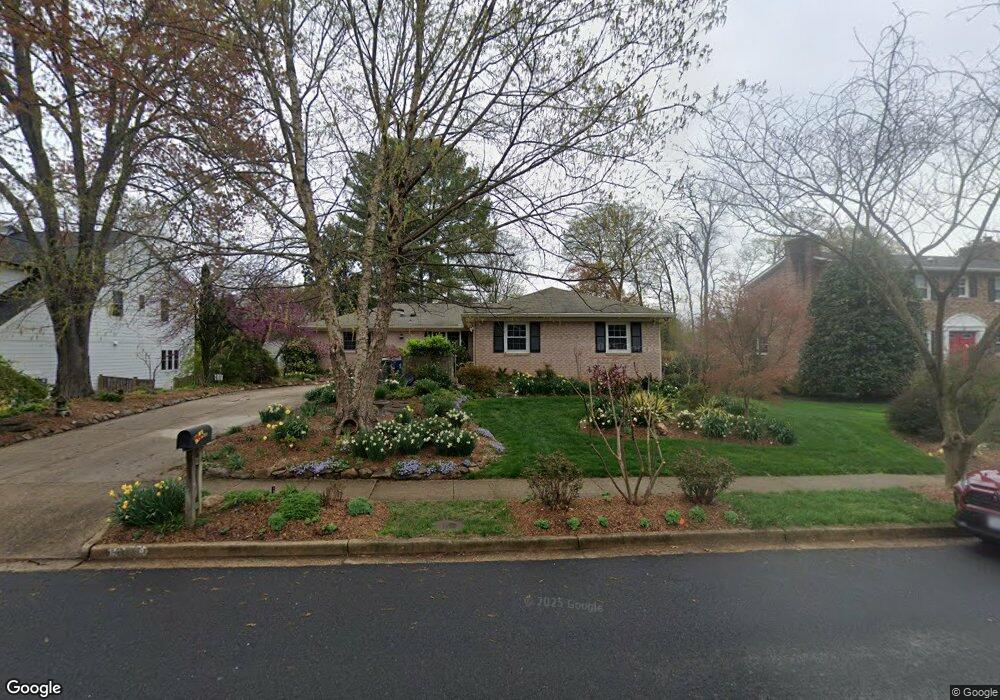 1323 Oberon Way, McLean, VA 22102 - photo 1