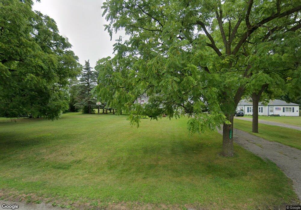 1230 Butler Rd, Saginaw, MI 48601 - photo 1