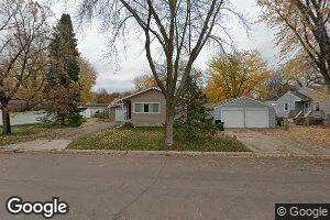 441 3rd St S, Winsted, MN 55395