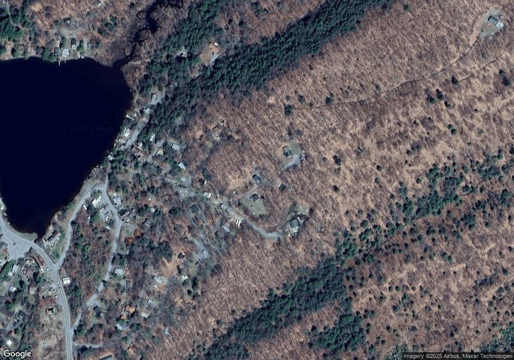 31 Hoffman Rd, Middle Grove, NY 12850 - photo 1