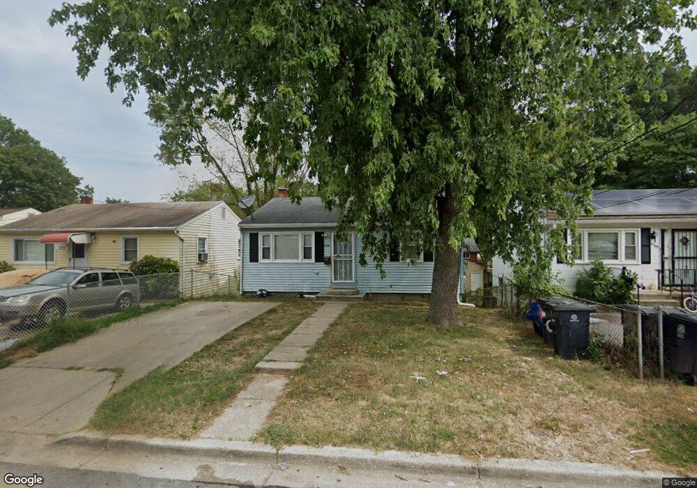 5704 Somerset Rd, Riverdale, MD 20737 - photo 1