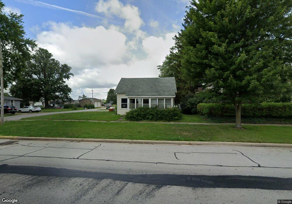 208 S Main St, Kirklin, IN 46050 - photo 1