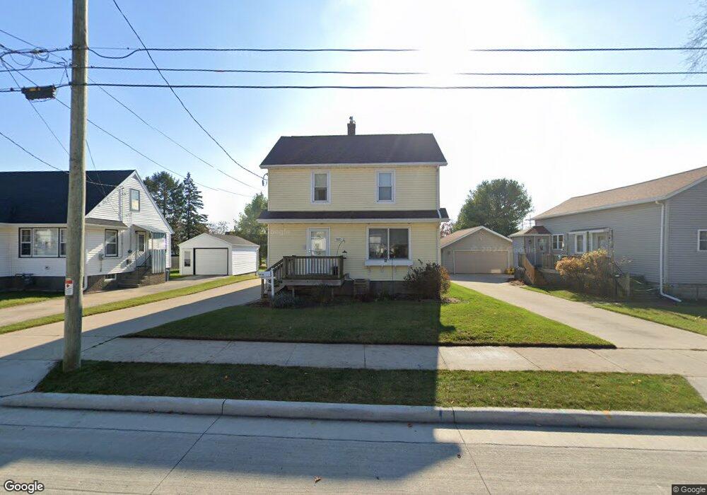 2021 25th St, Two Rivers, WI 54241 - photo 1