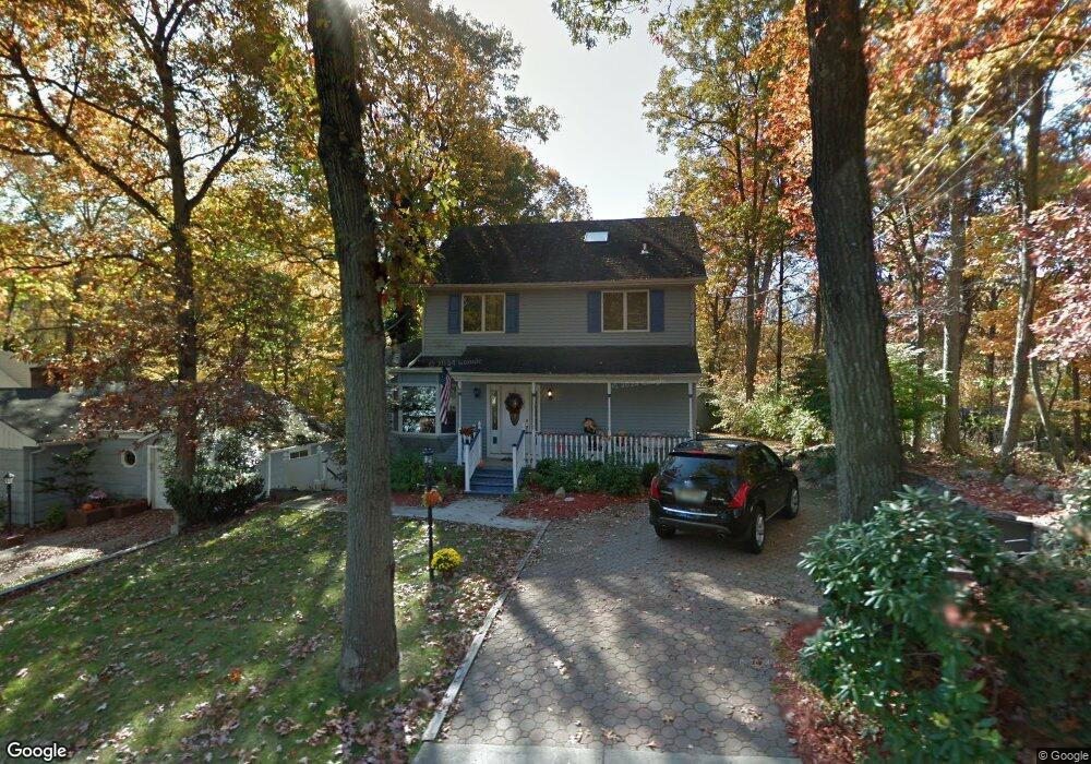 53 Oakwood Dr, Ringwood, NJ 07456 - photo 1