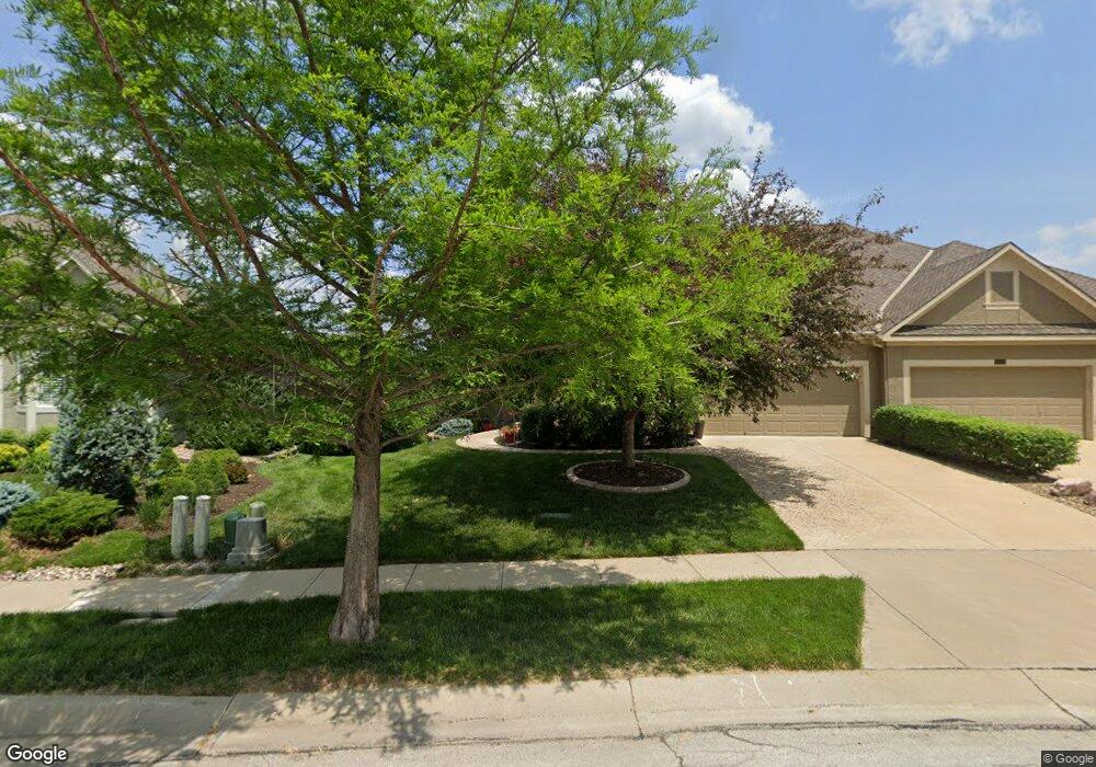 19418 W 100th St, Lenexa, KS 66220 - photo 1
