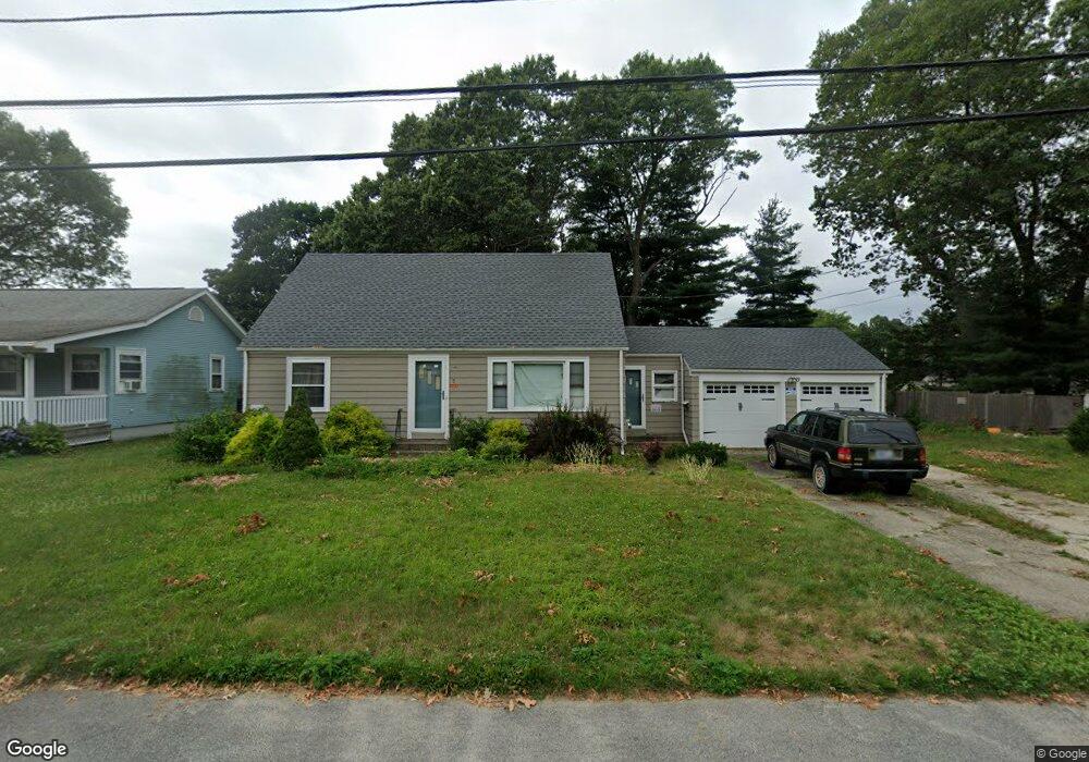7 Relph St, Warwick, RI 02888 - photo 1