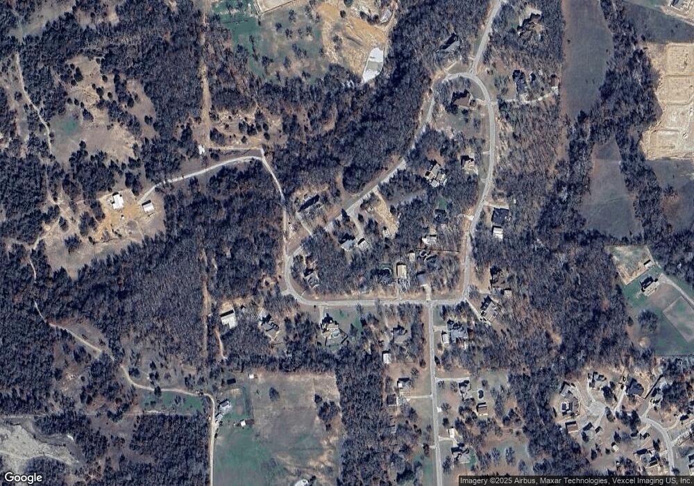 263 Oak Creek Cir, Springtown, TX 76082 - photo 1